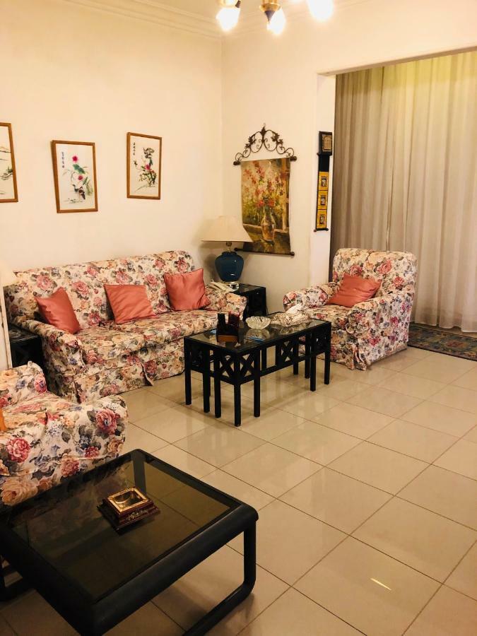 Very Comfortable And Cozy Apartment